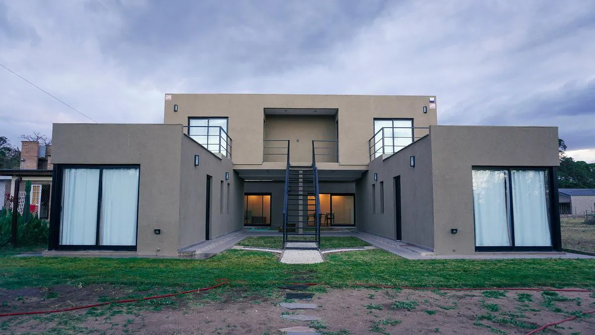 complejo giraluna en almafuerte