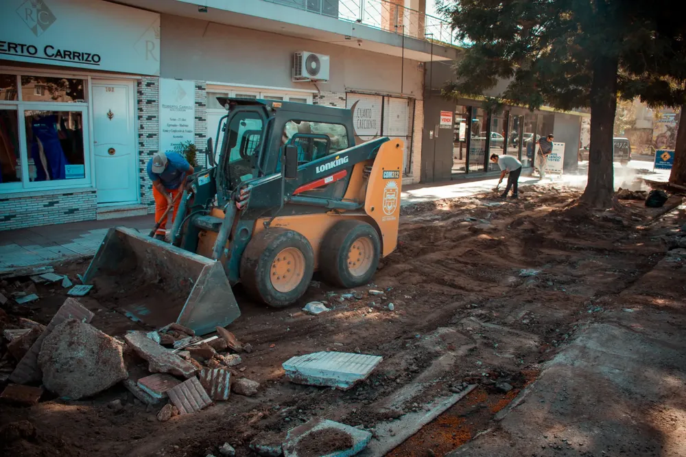 3238e054-784c-47bc-8f35-0614a7b018de