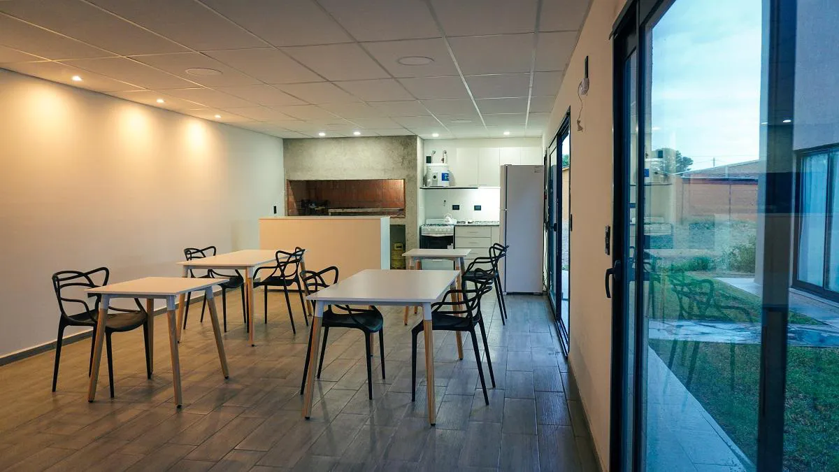 complejo giraluna en almafuerte