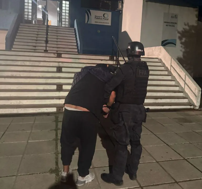 WhatsApp-Image-2025-03-29-at-11.07.17-AM-768x719