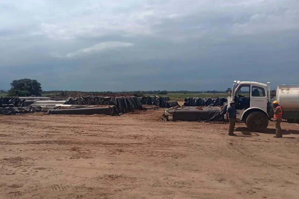 e56ca098-b6ca-44a4-a140-d767b731aa1f