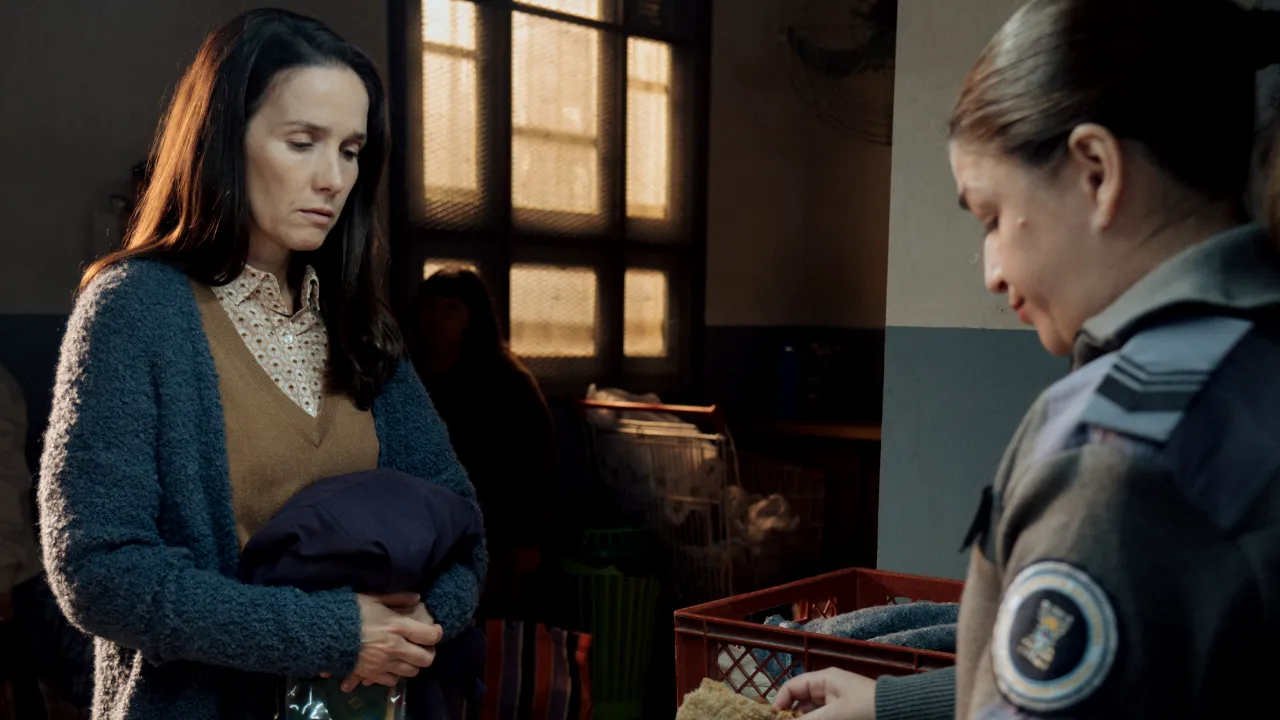 La-mujer-de-la-fila-protagonizado-por-Natalia-Oreiro