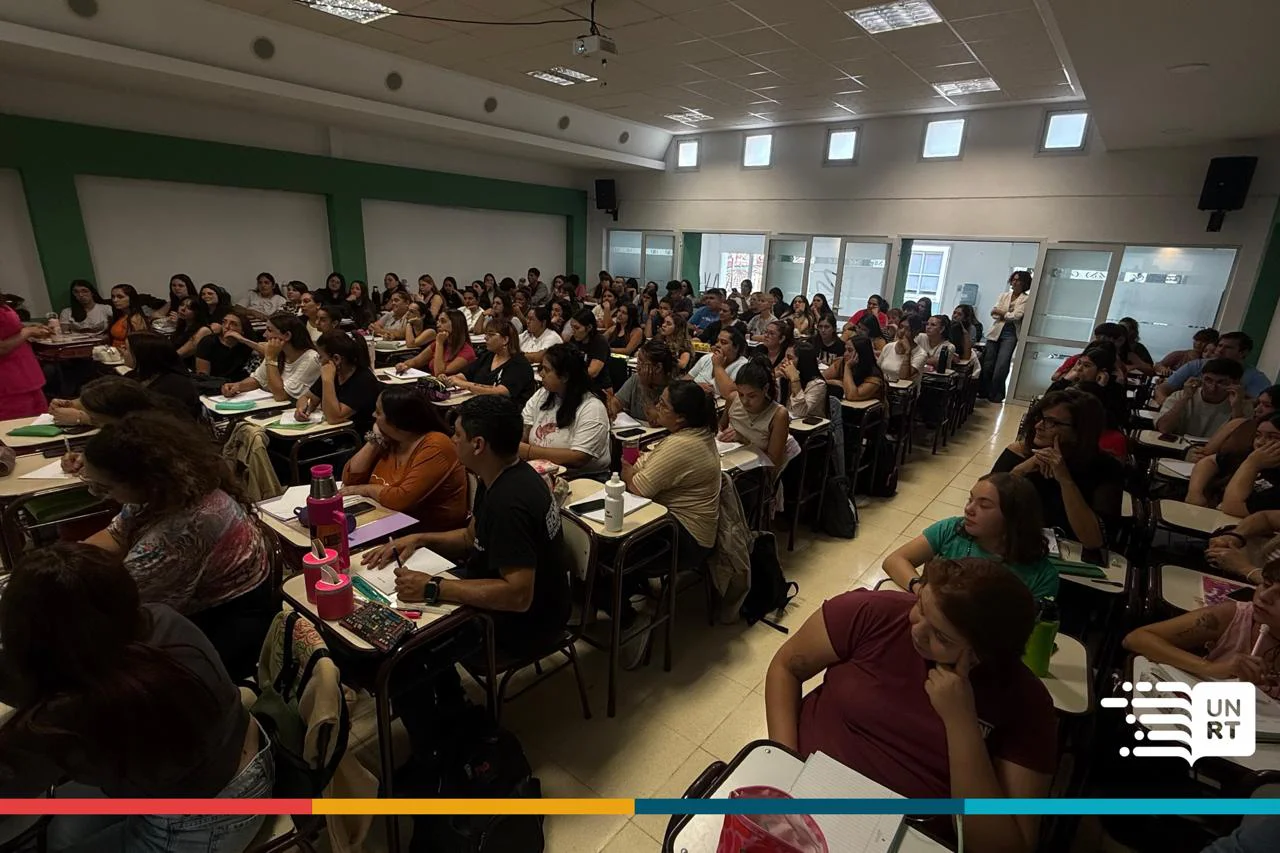 5906b7d4-8467-4c86-a7f4-fa6899d3d0bd