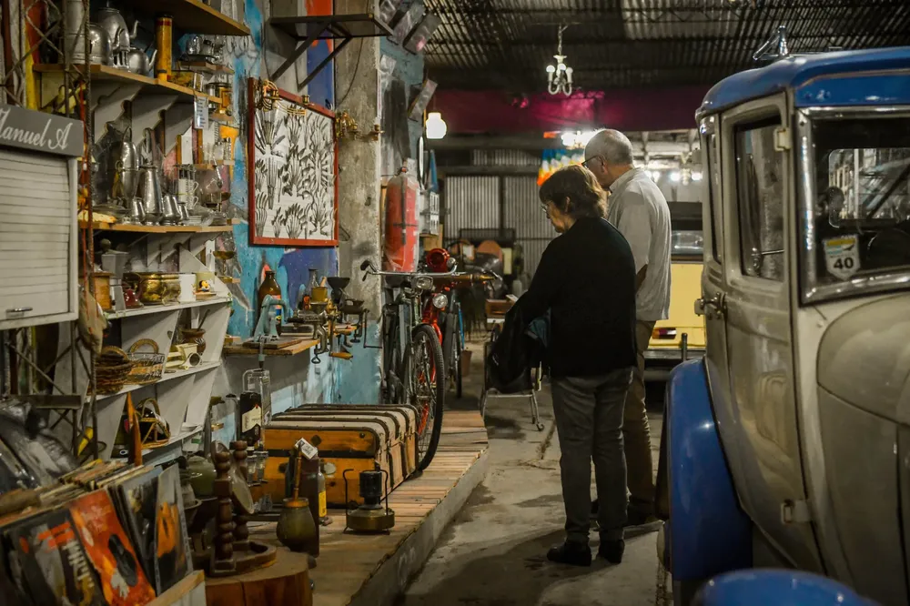 7f29df58-f102-4af6-9a41-69a823a51f76