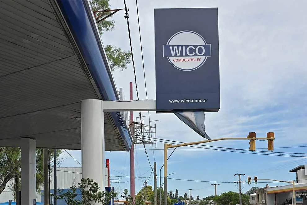 b851568a-f6e3-4a50-8d18-df9afb521953