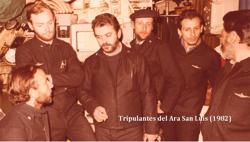 Tripulantes del Ara San Luis