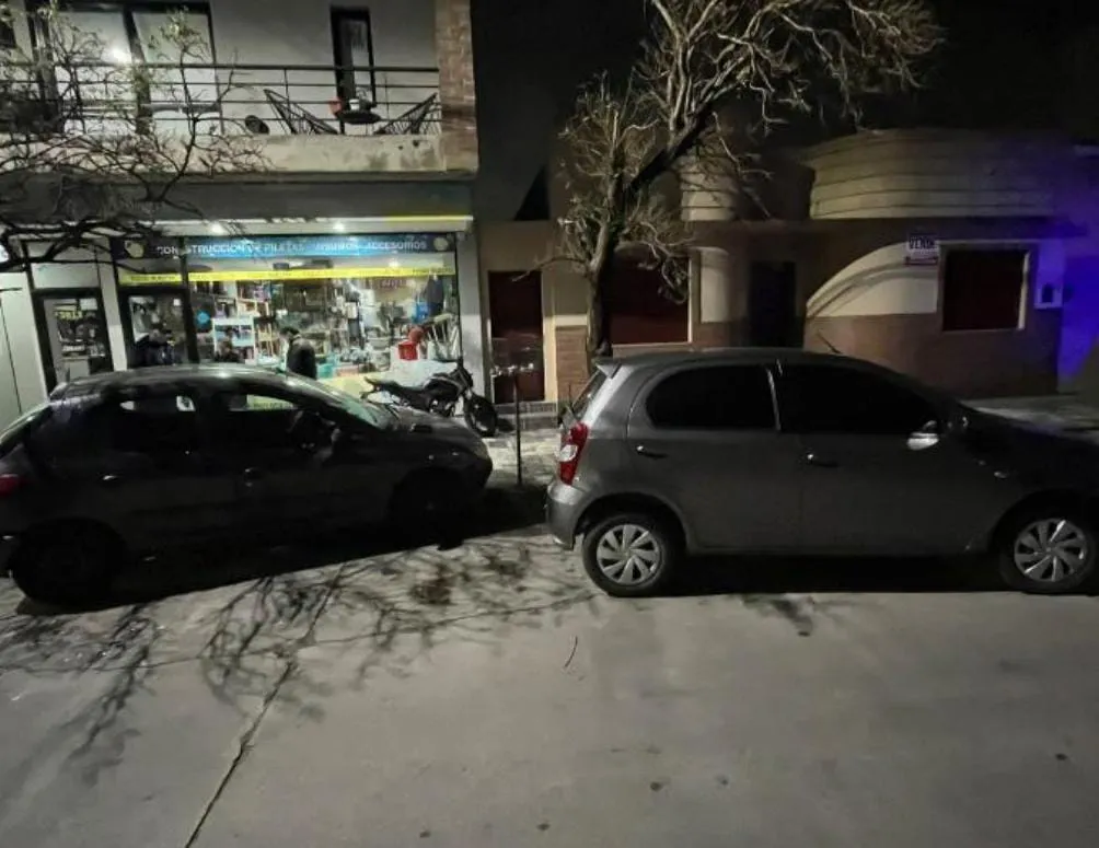 bf6b053c-0532-4cdf-936f-6459cf3c5b9d