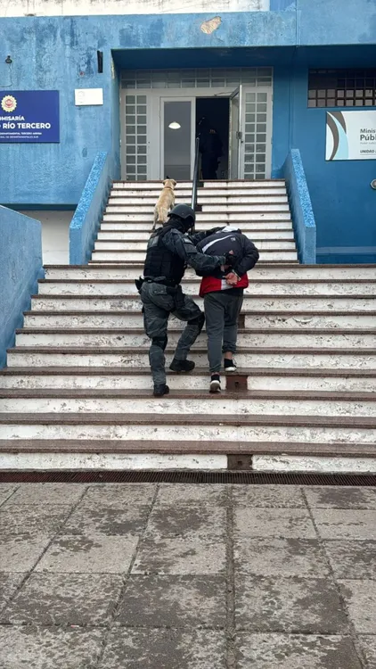 WhatsApp-Image-2025-08-01-at-12.10.54-PM-1-768x1365