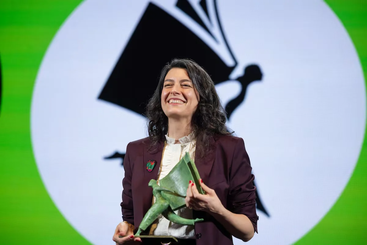 Samantha Schweblin gana el premio Aena