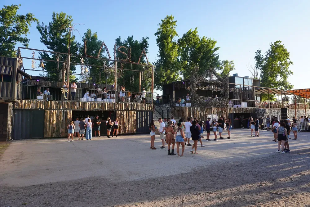 playa chic almafuerte calamuchita