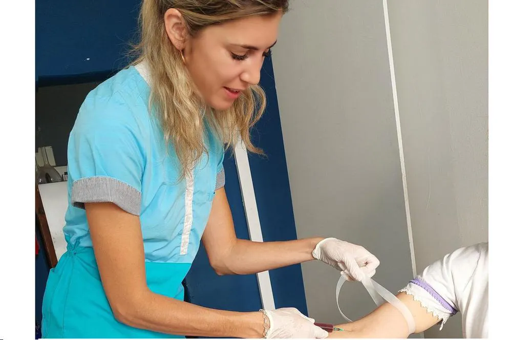 evelyn butassi leac laboratorio